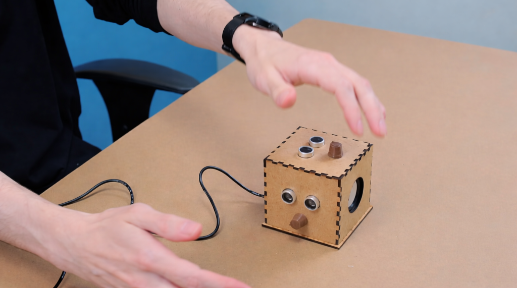 Theremin Ultrassônico com Arduino